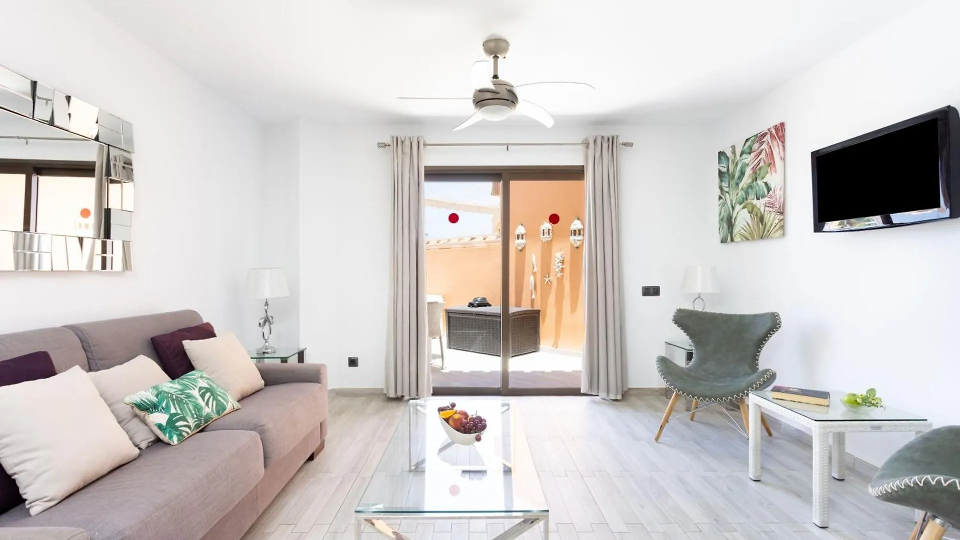 Moderne Wohnung Mit Meerblick Und Pool Playa de las Americas  Playa de las Americas (Tenerife)
